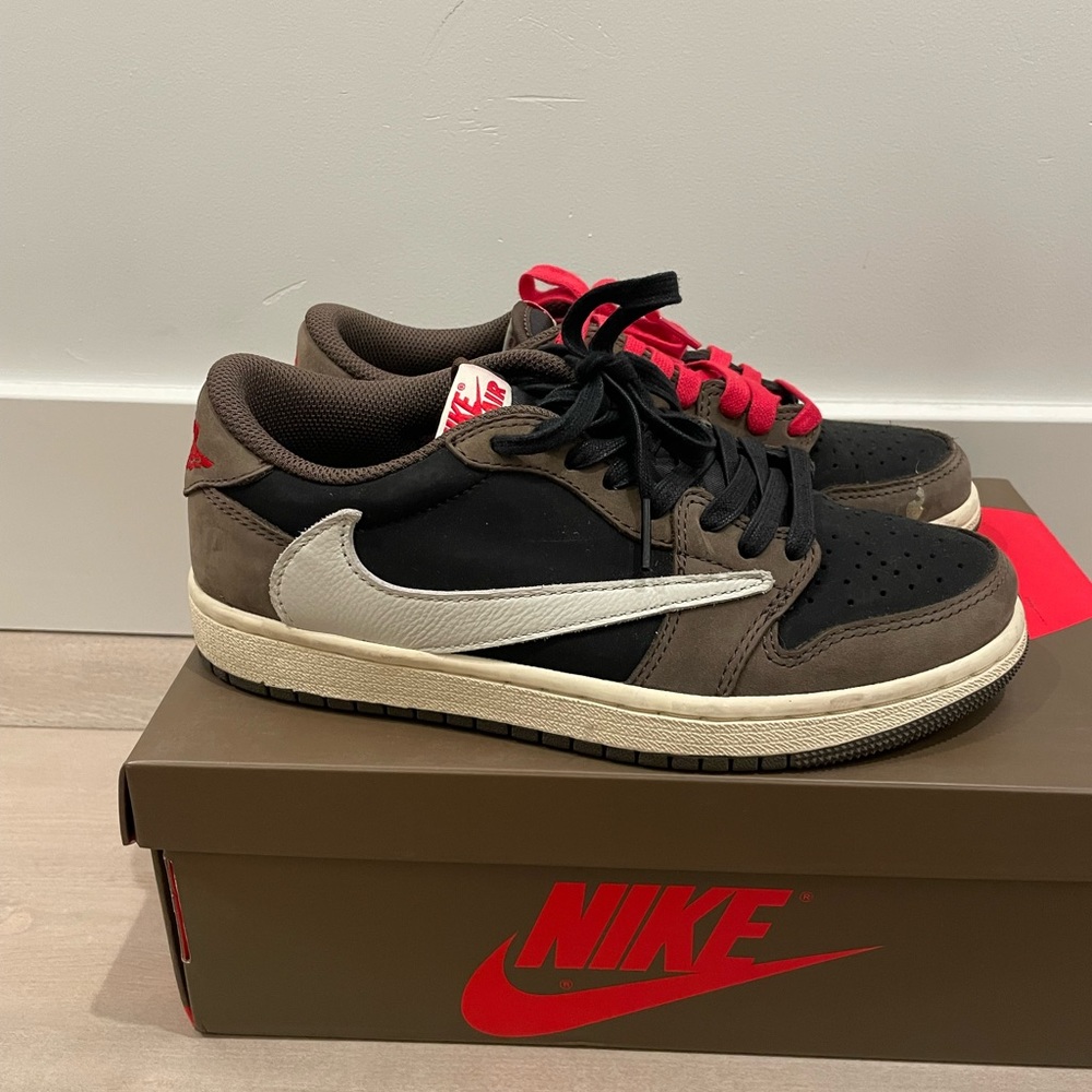 Nike Travis Scott Mocha Low